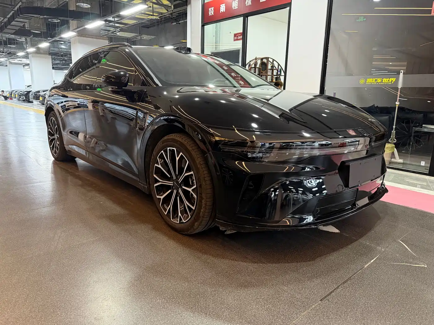 ZEEKR EXTREME KRYPTON 007GT