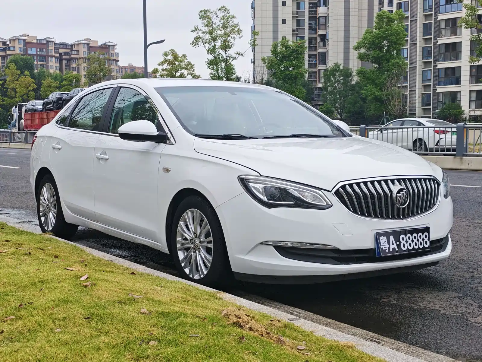 Фото 3 - Buick Excelle