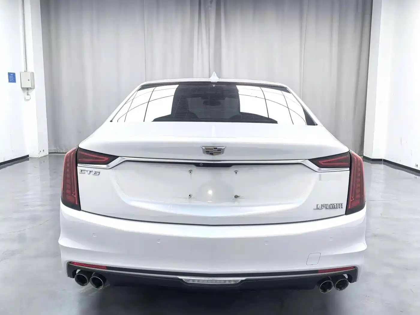 CADILLAC CT6