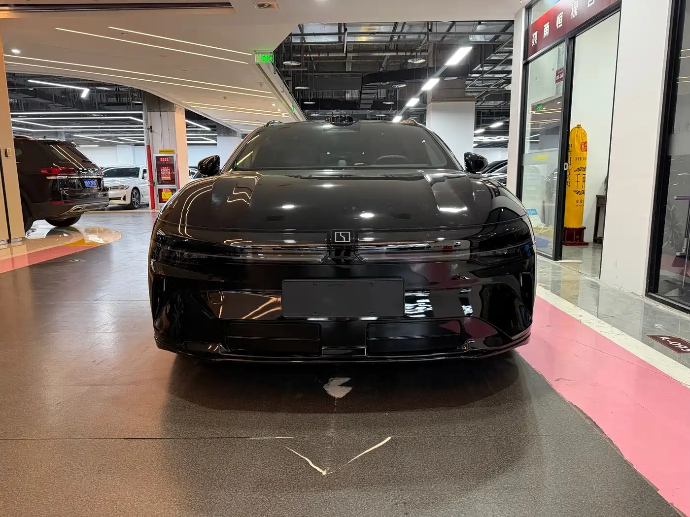 ZEEKR EXTREME KRYPTON 007GT