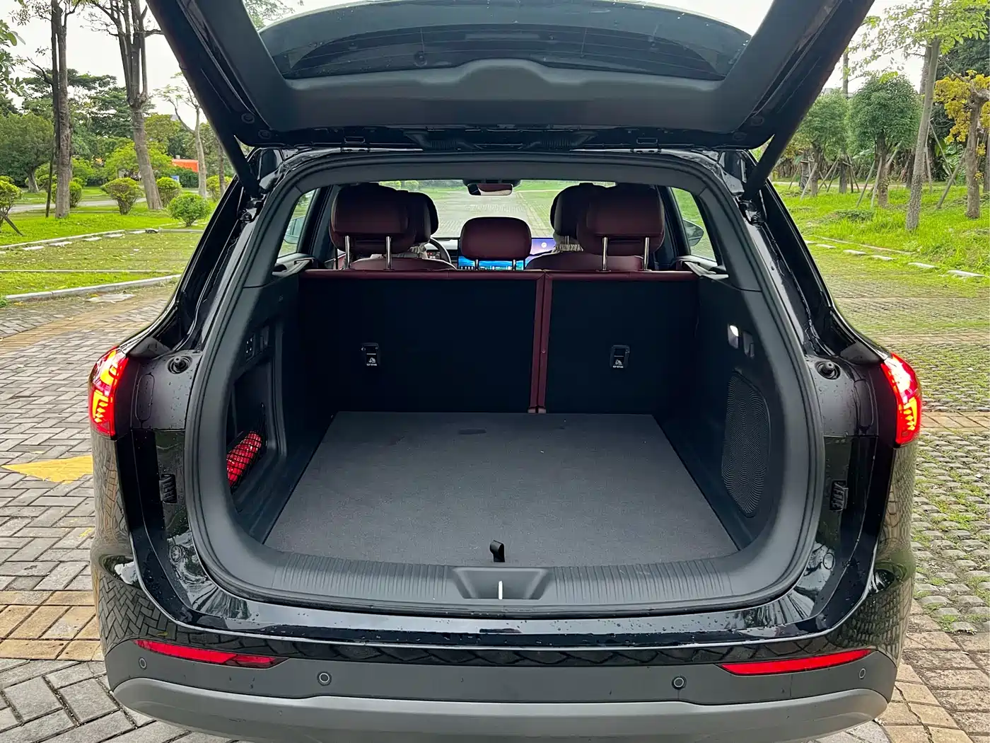 Hongqi HS6 PHEV 2026 Model 220 Intelligent Hybrid Edition фото 11