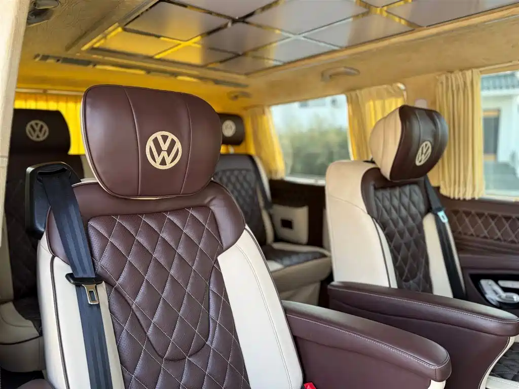 Volkswagen Caravelle 2019 2.0TSI 4WD Luxury 7-seater фото 32