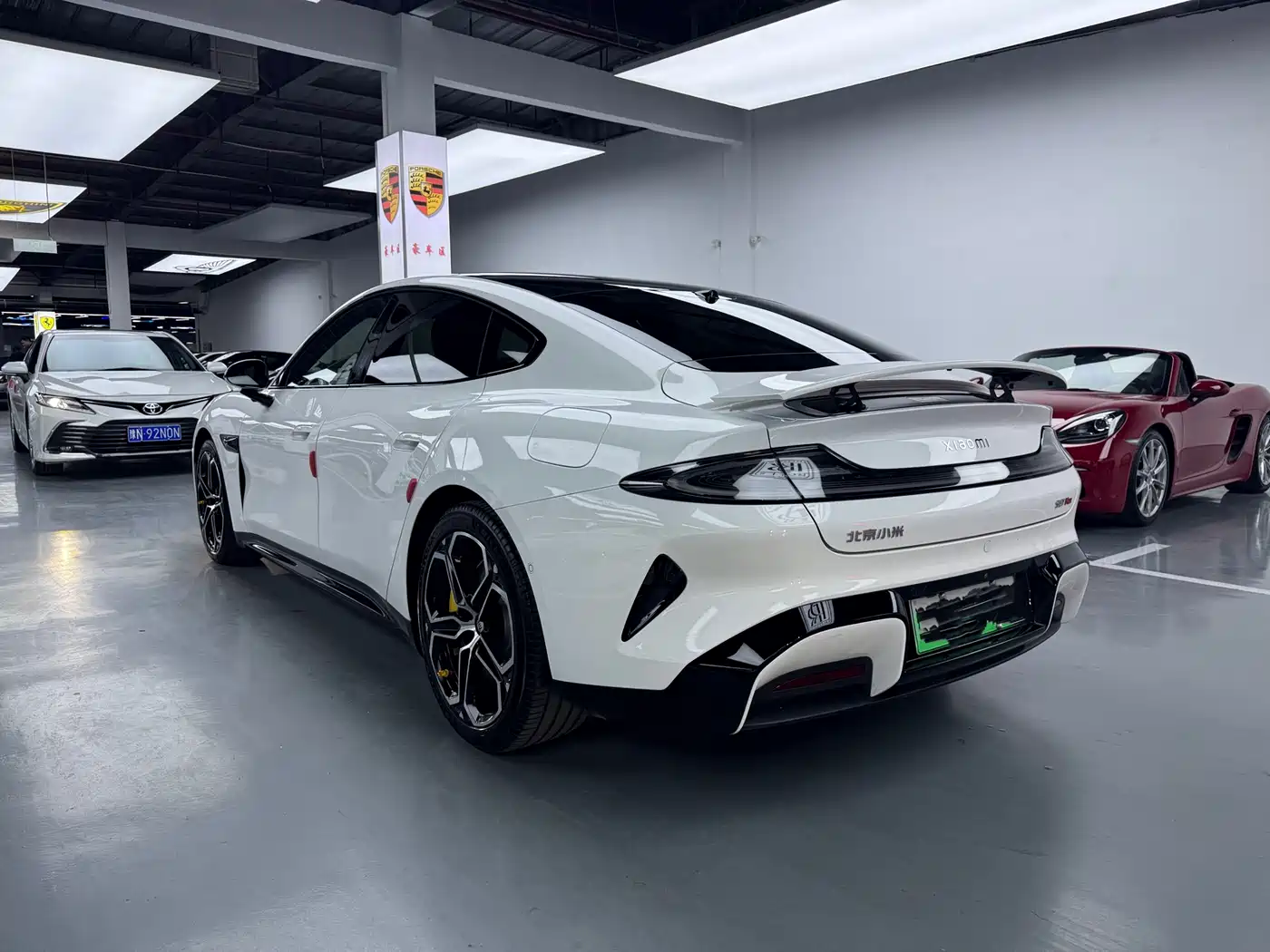 XIAOMI CAR XIAOMI SU7