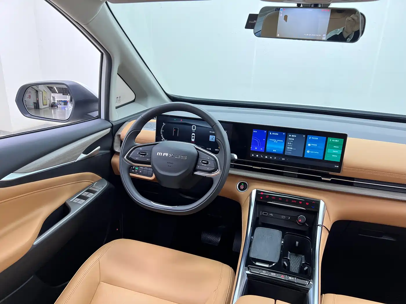 SAIC Maxus Maxus G50 PHEV 2025 Pilot Edition фото 22