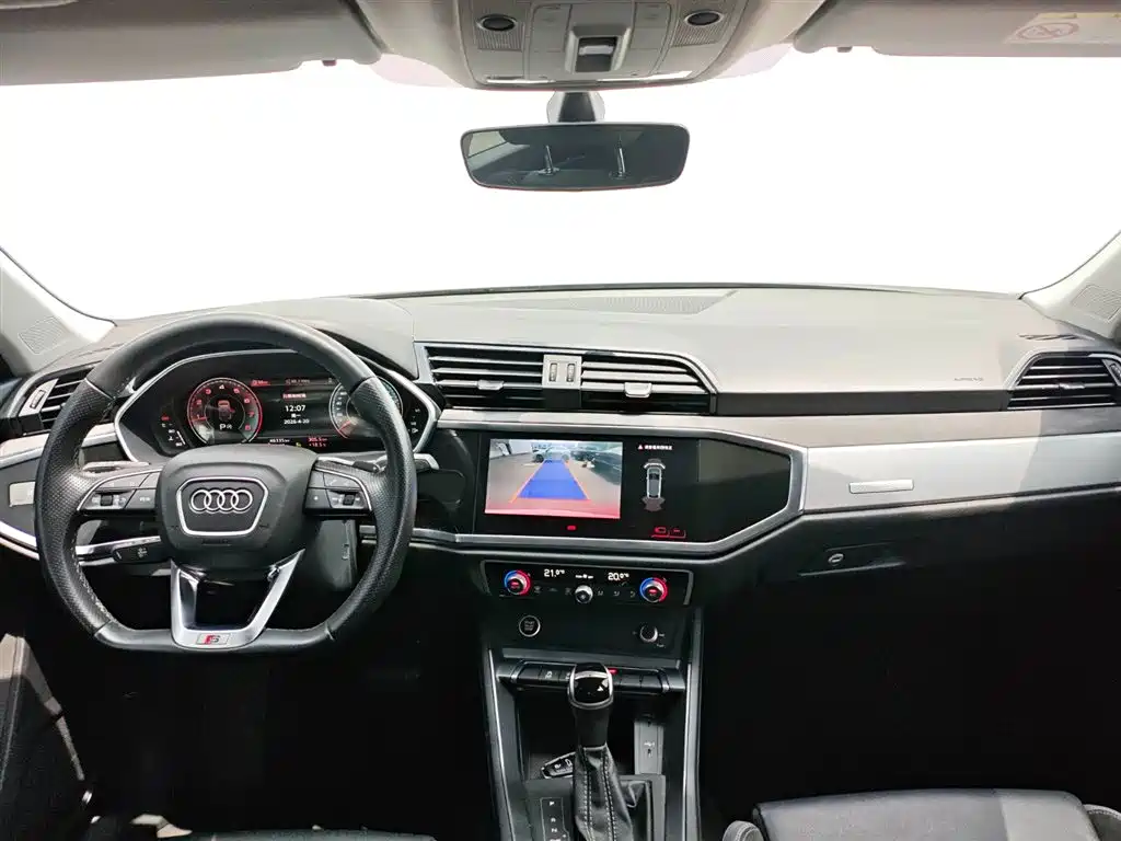 Audi Q3 Sportback 2022 40 TFSI Fashion фото 6