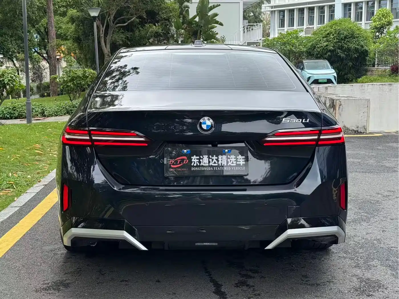 BMW 5 Series 2024 530Li Premium M Sport Package фото 13