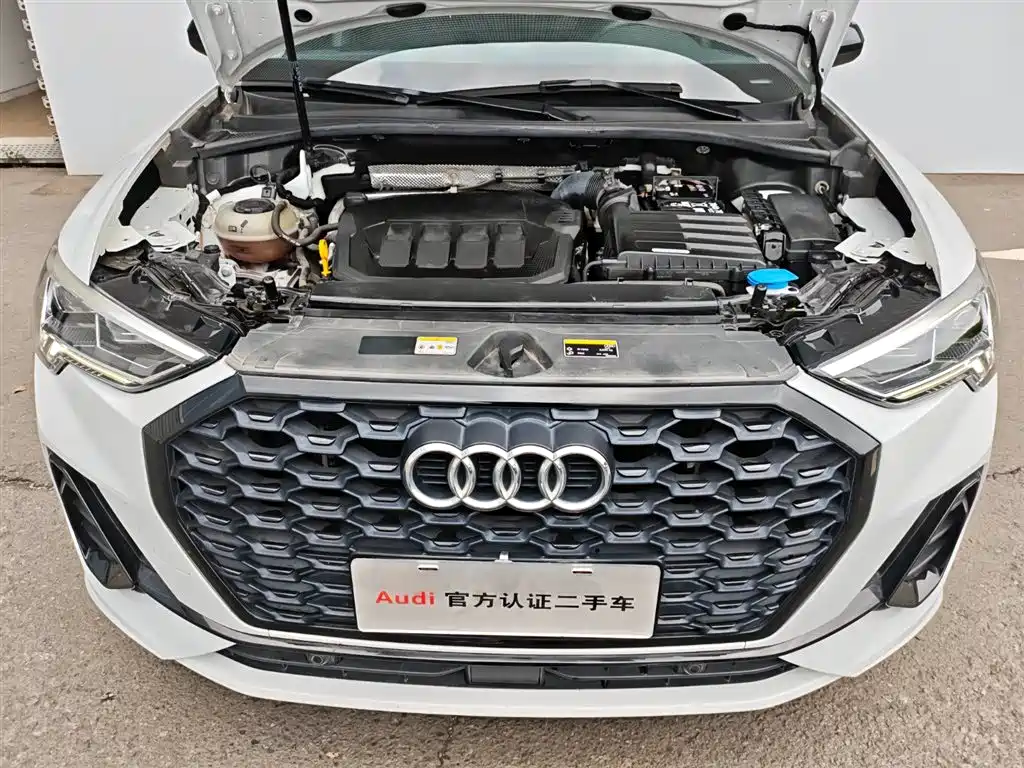 Audi Q3 Sportback 2022 40 TFSI Fashion фото 4
