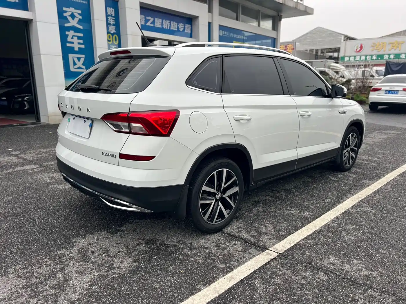 Škoda Kamiq 2022 1.5L Automatic Comfort Edition фото 11