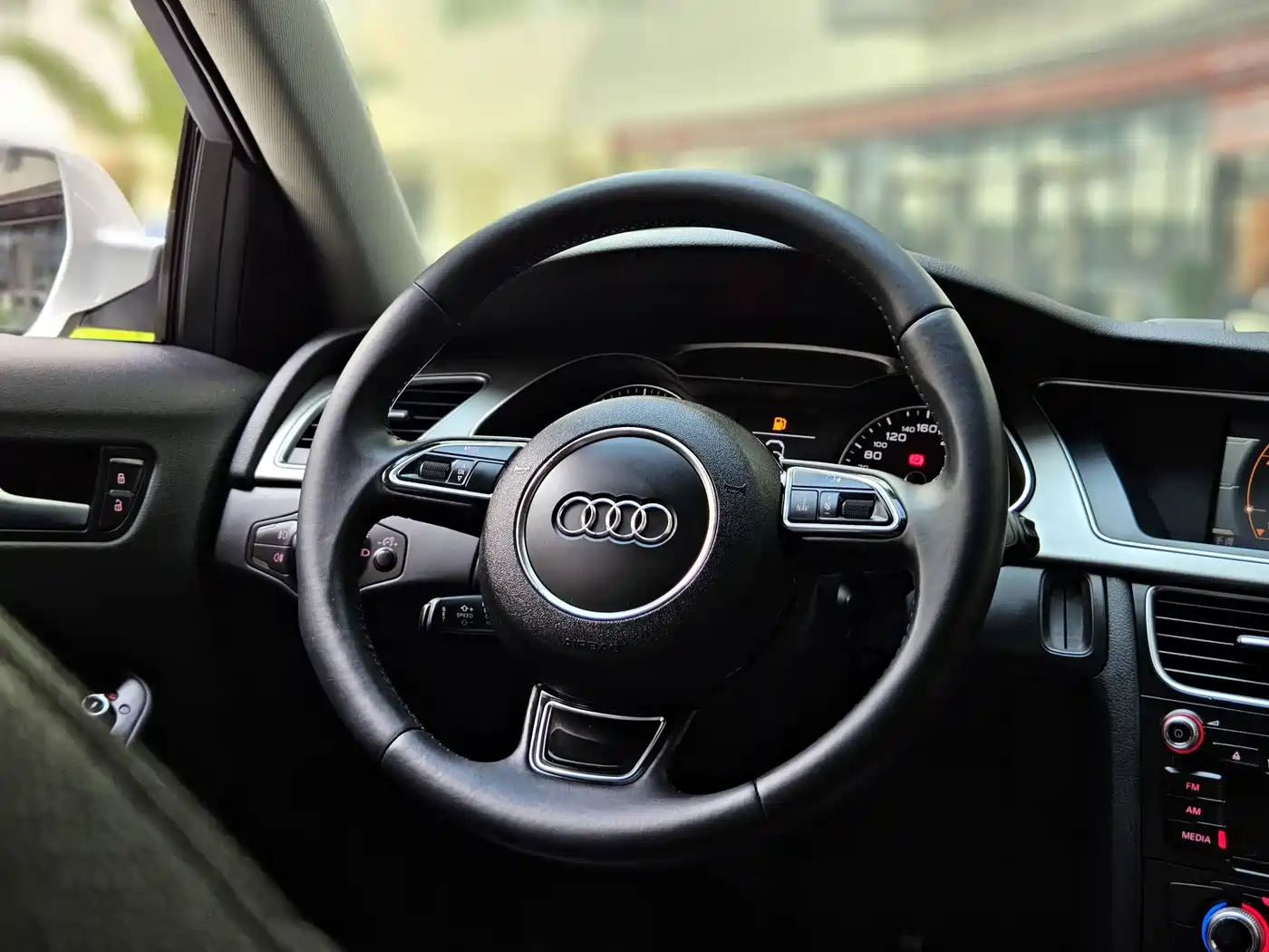 Audi A4L 2016 35 TFSI Collector's Edition Automatic Standard фото 13