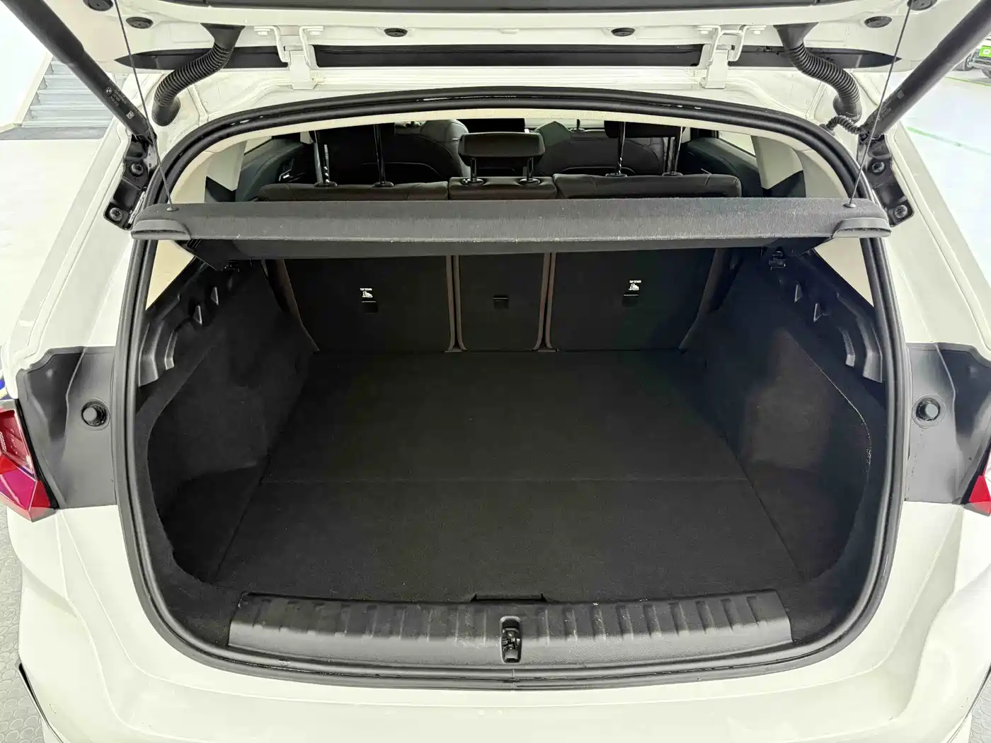 BMW X1 2024 sDrive20Li X Design Package фото 16
