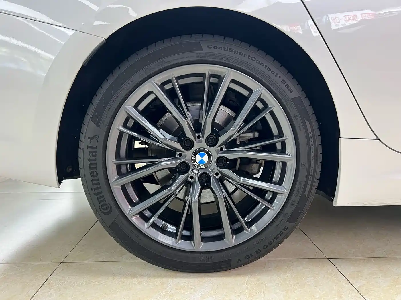 BMW 3 Series 2022 325Li M Sport Shadow Edition фото 28