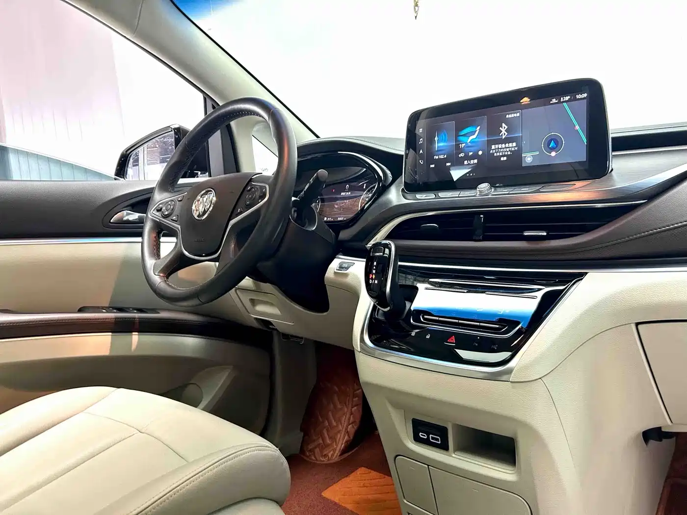 BUICK GL8