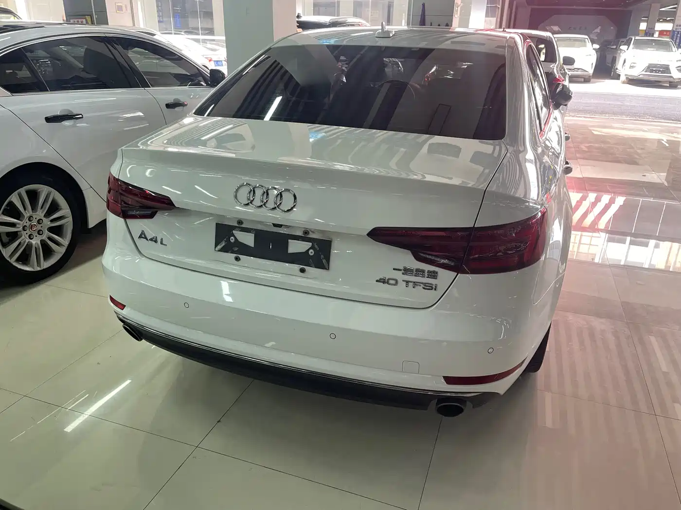 Audi A4L 2018 30th Anniversary 40 TFSI Progressive фото 11