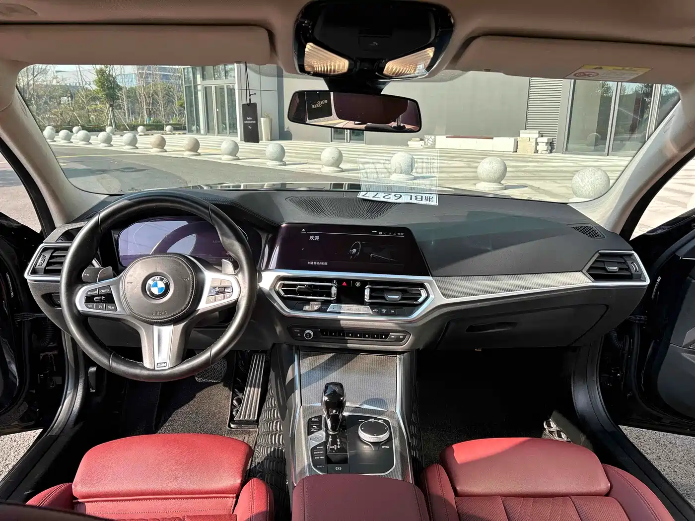 BMW 3 Series 2022 325Li M Sport Shadow Edition фото 5