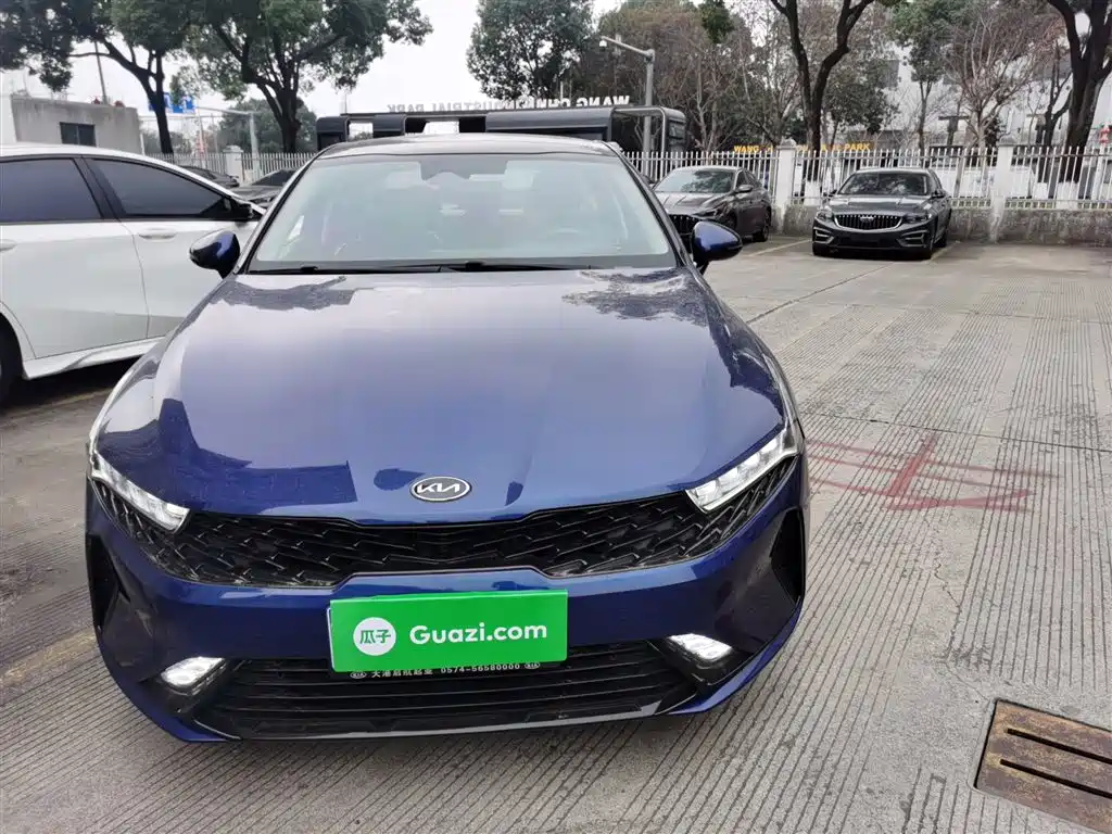 Kia K5 2020 270T CVVD Luxury Tech Version фото 3