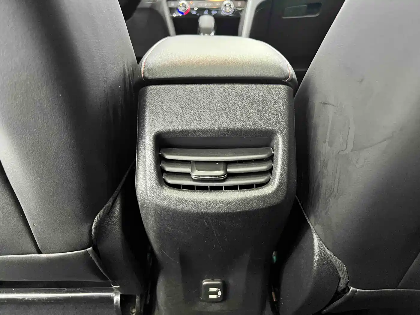 Chevrolet Volando 2020 Mild Hybrid Redline 530T Automatic Premium Edition (5+2 seater) фото 15