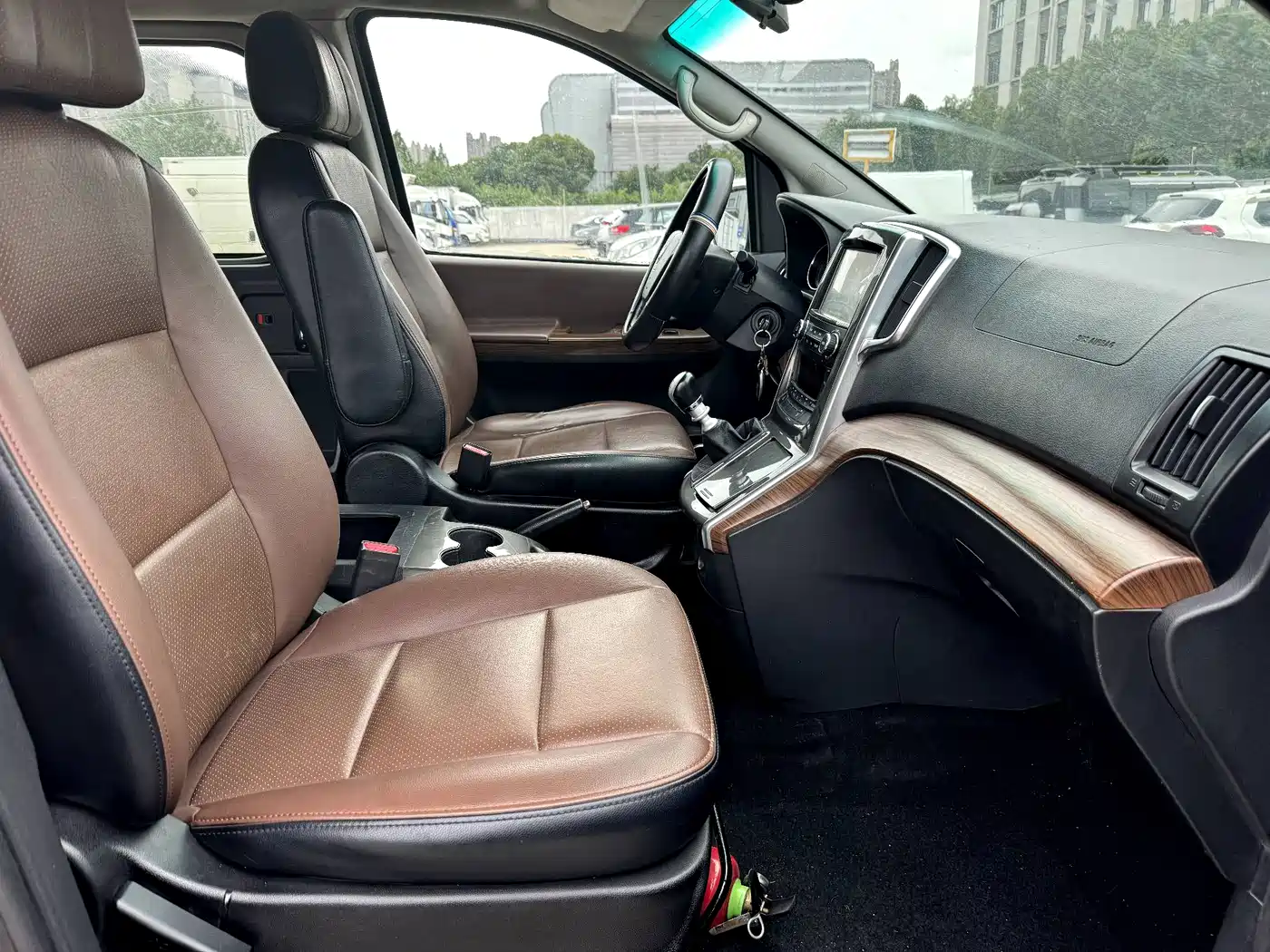 Dongfeng Fengxing Fengxing CM7 2016 2016 2.0T Manual Luxury