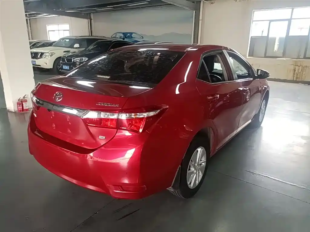 Toyota Corolla 2014 1.6L CVT GL фото 7