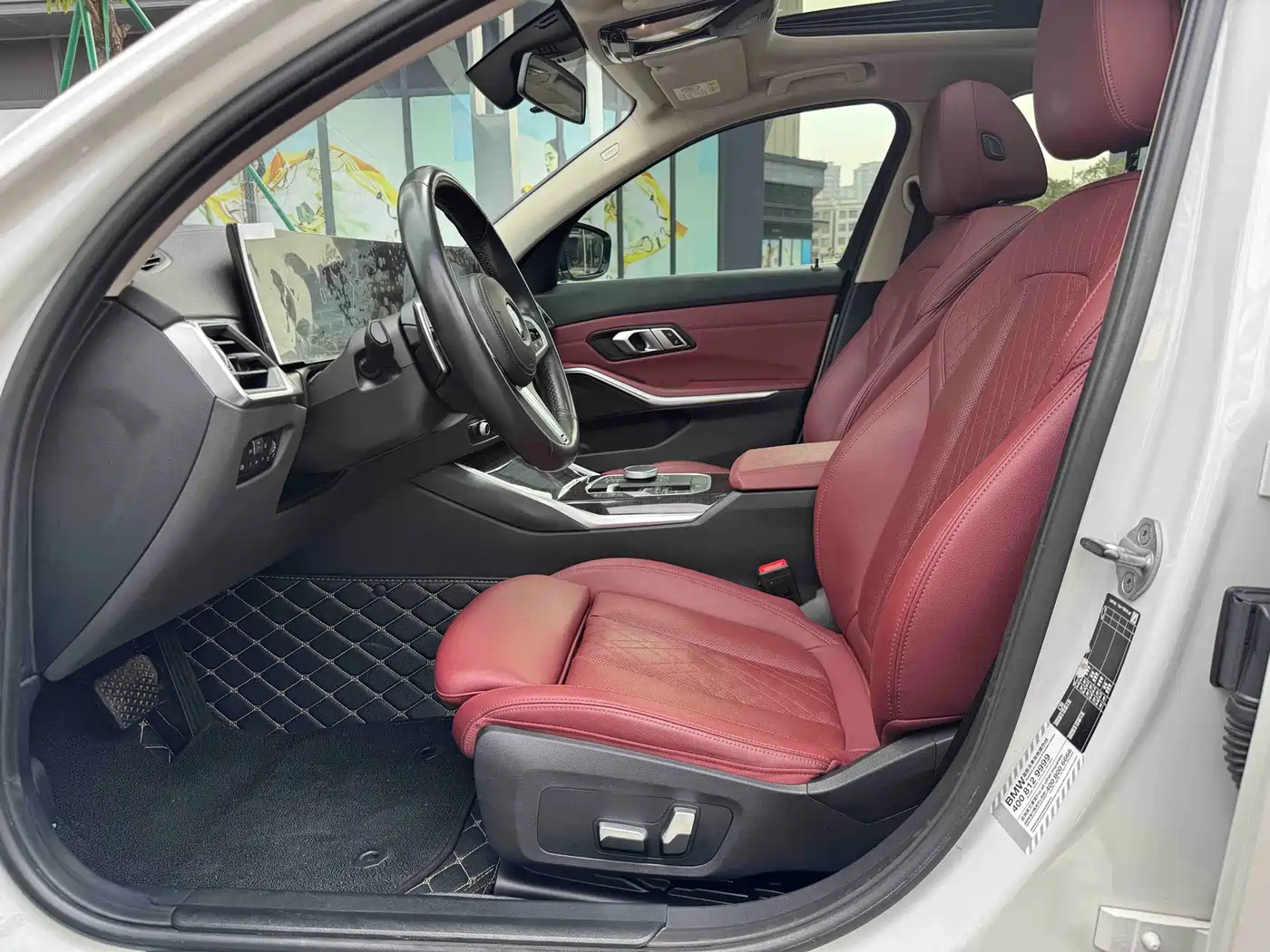 BMW 3 Series 2023 325Li M Sport Package фото 4
