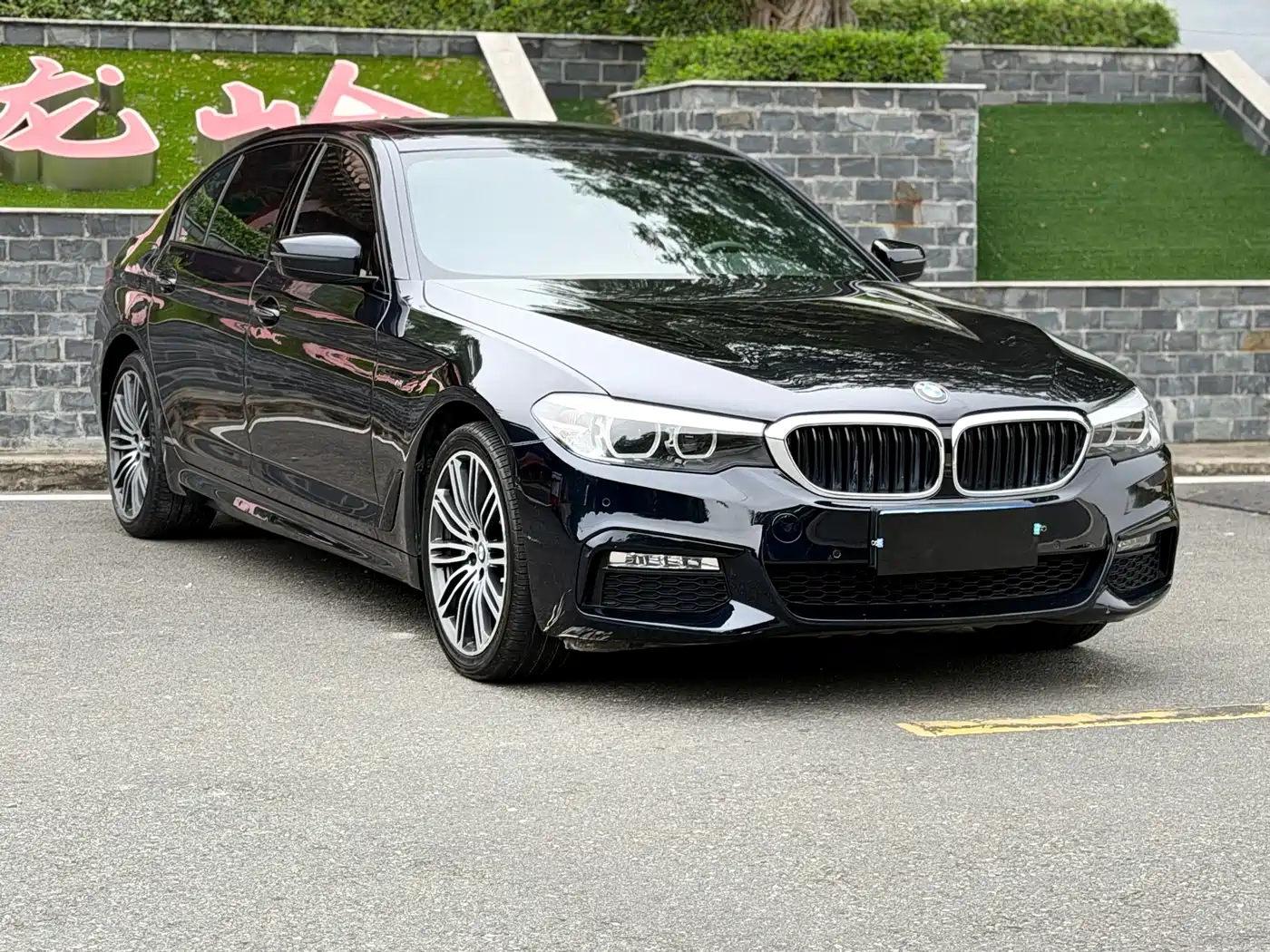 BMW 5 Series 2018 Facelift 530Li Leading M Sport Package фото 3