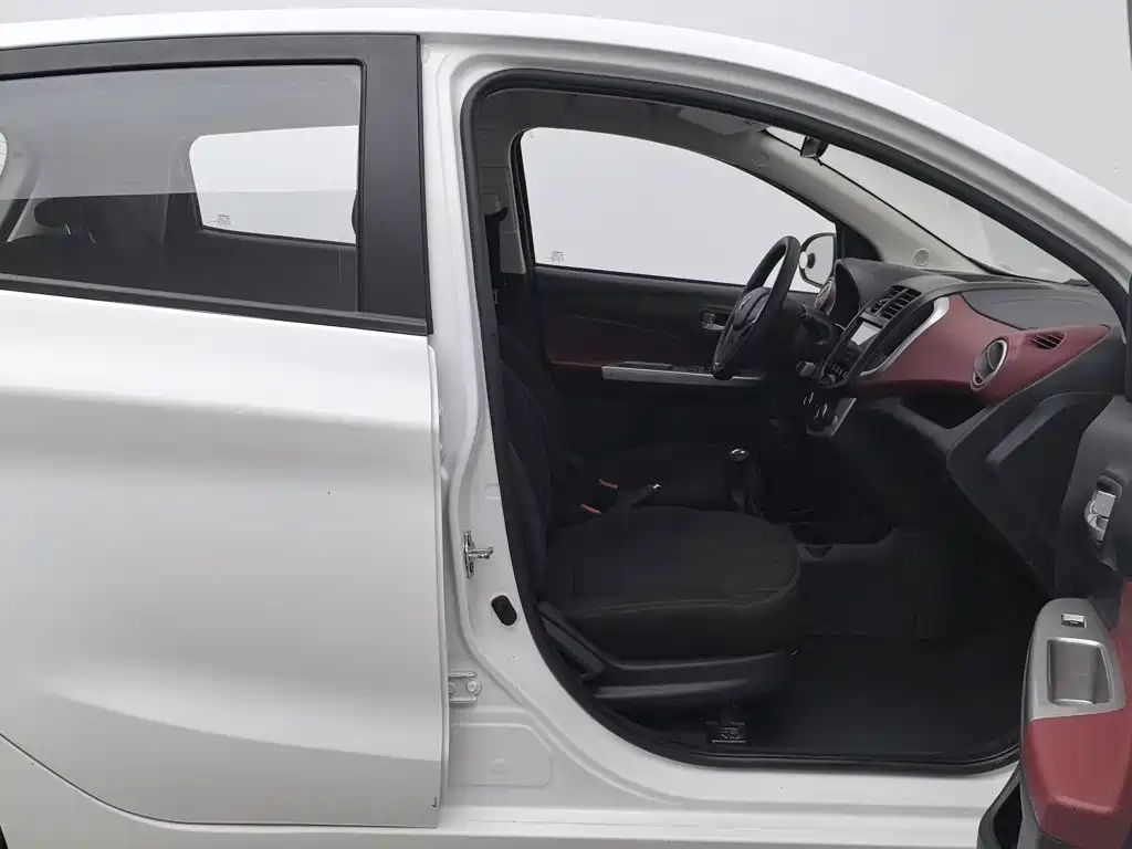 Changan Benben 2015 2015 1.4L Manual Premium (China V)