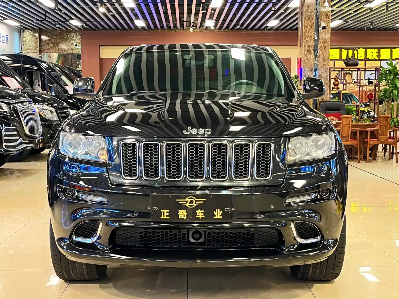 Jeep Grand Cherokee SRT 2014 2013 6.4L SRT8