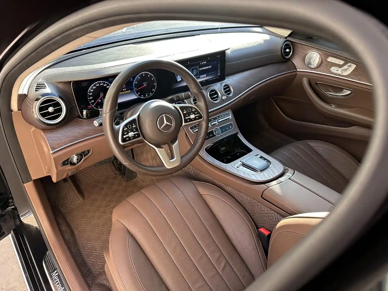 Mercedes-Benz E-Class 2020 Facelift E 300 L Exclusive фото 8