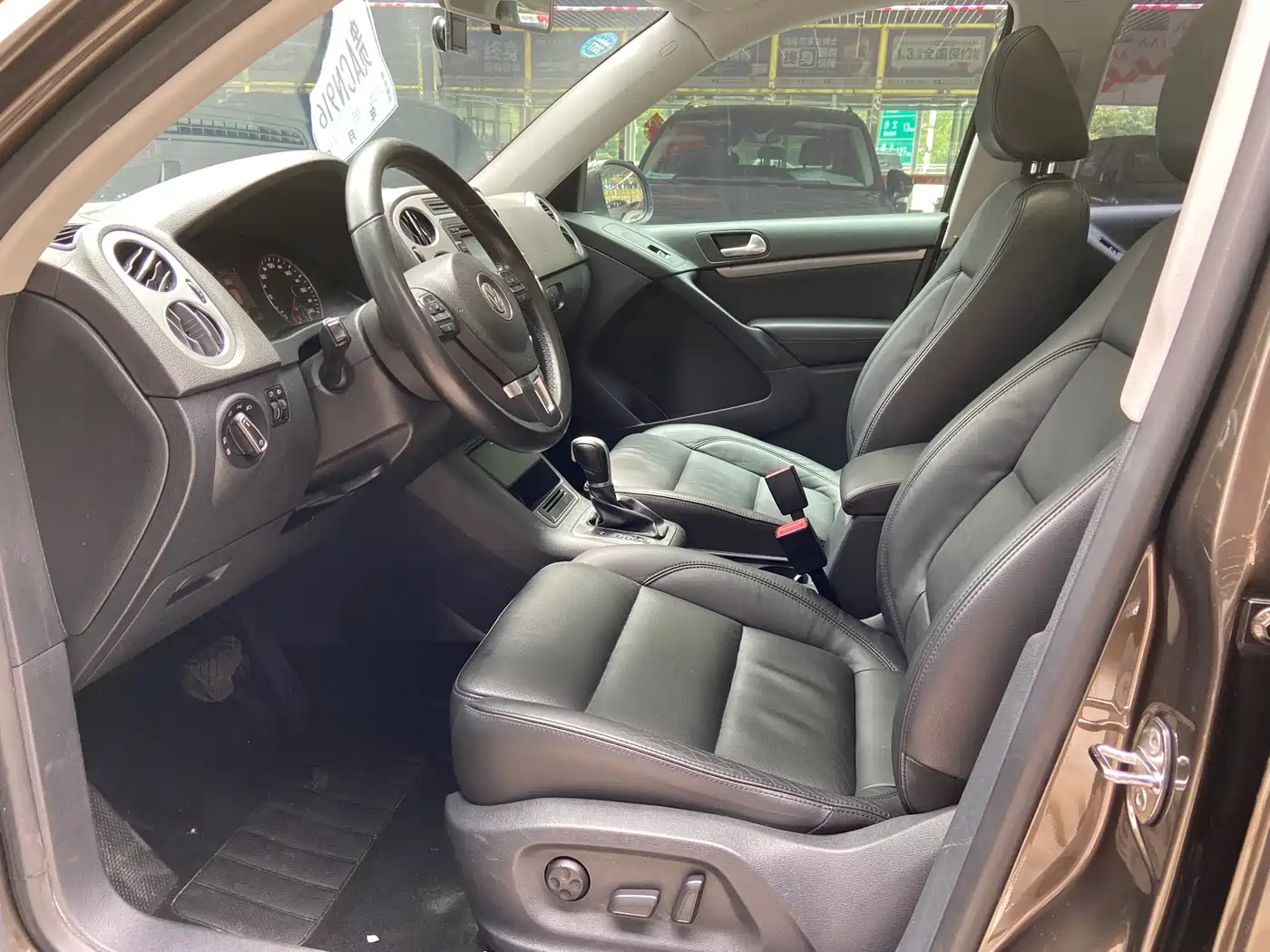 Volkswagen Tiguan 2015 1.8TSI Automatic 4WD Comfortline фото 4