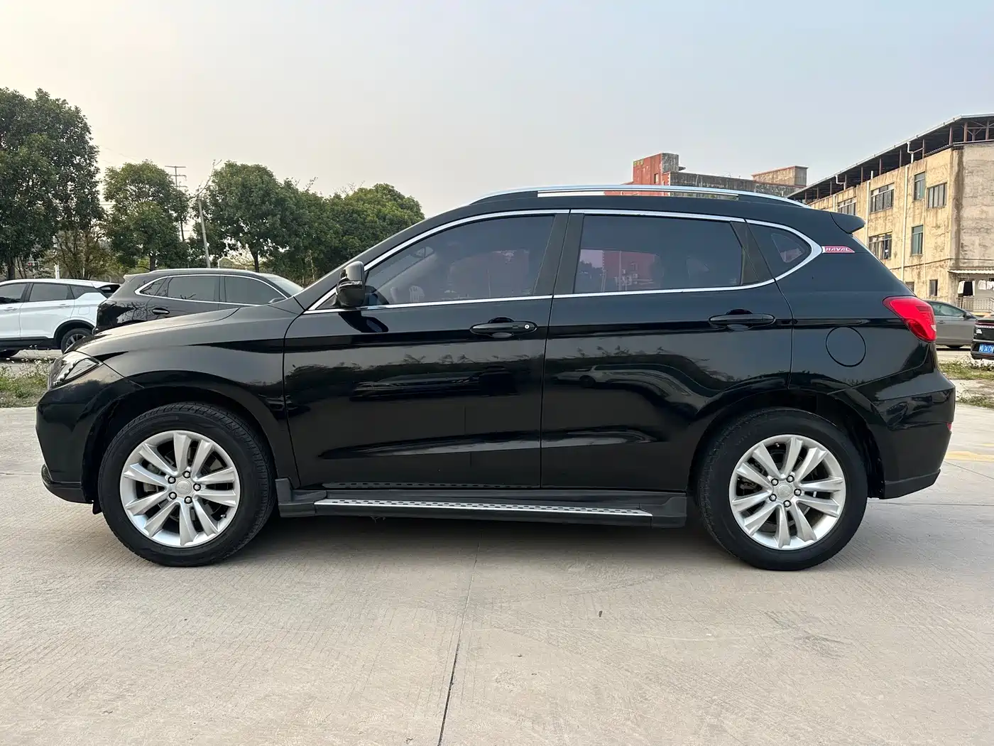 Фото 4 - Haval H2