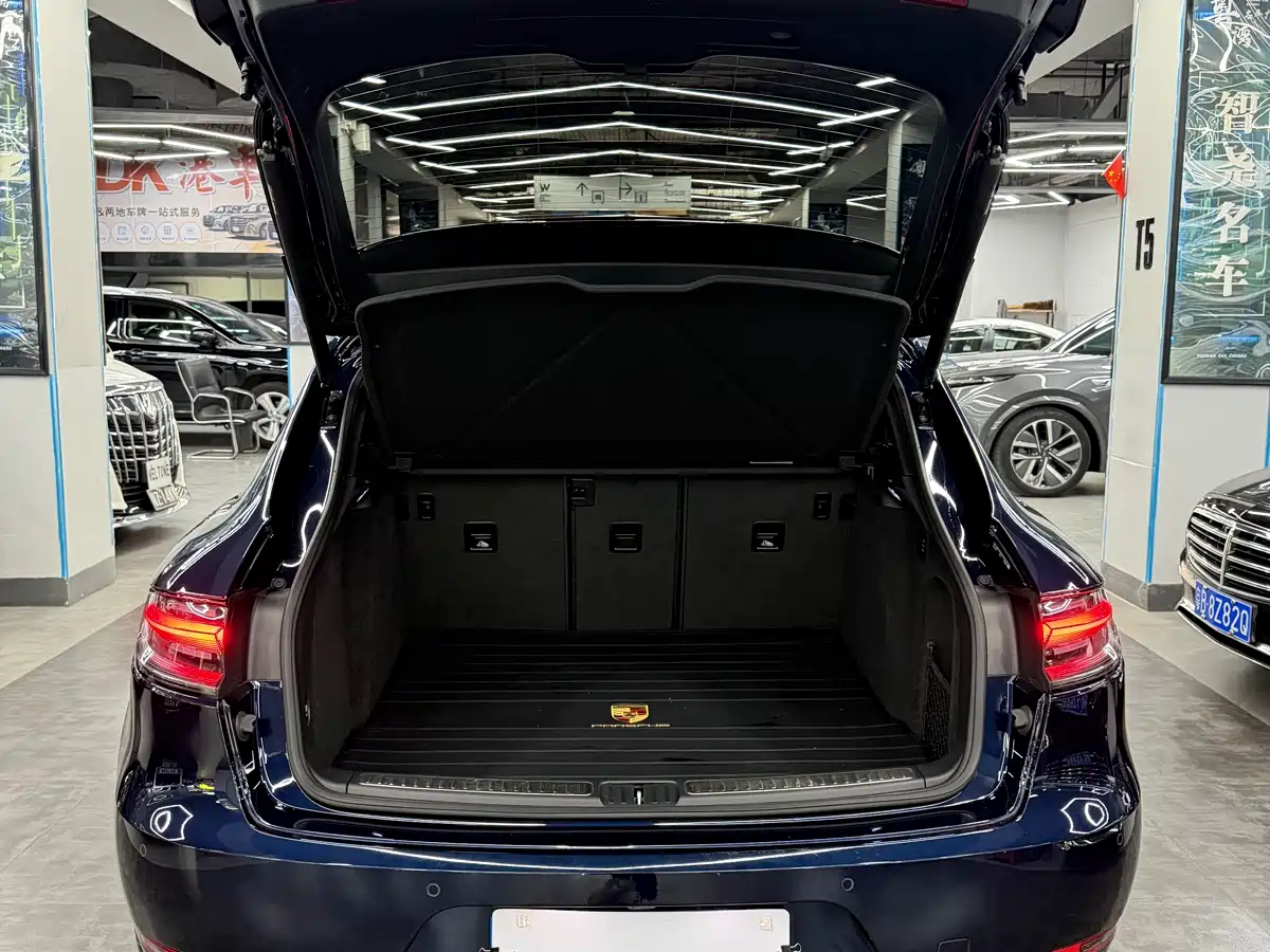 Porsche Macan 2021 Macan S 3.0T фото 10