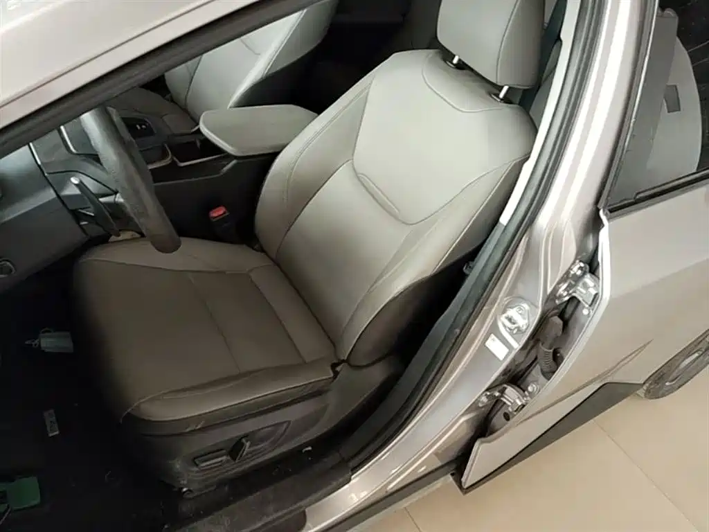 Toyota bZ3 2024 517km Elite PRO фото 15