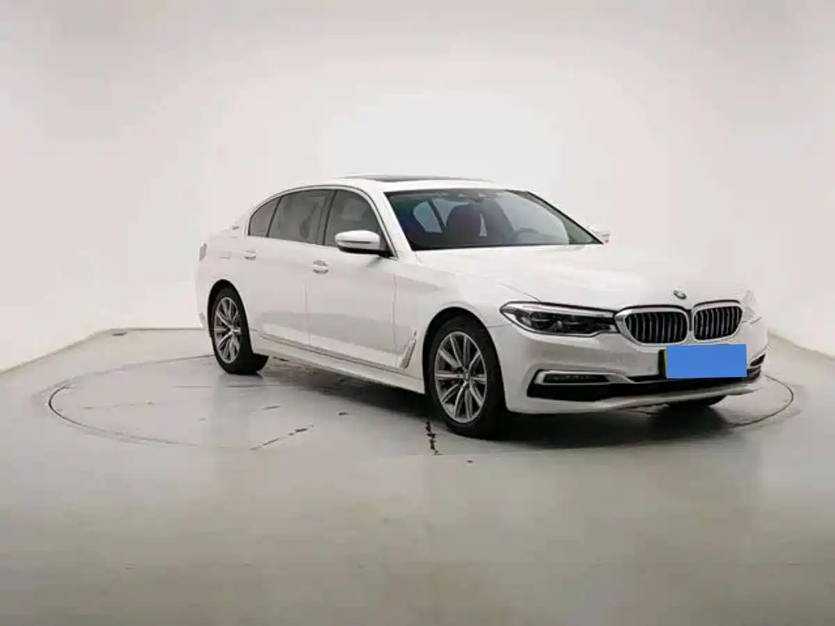 BMW 5 SERIES NEW ENERGY