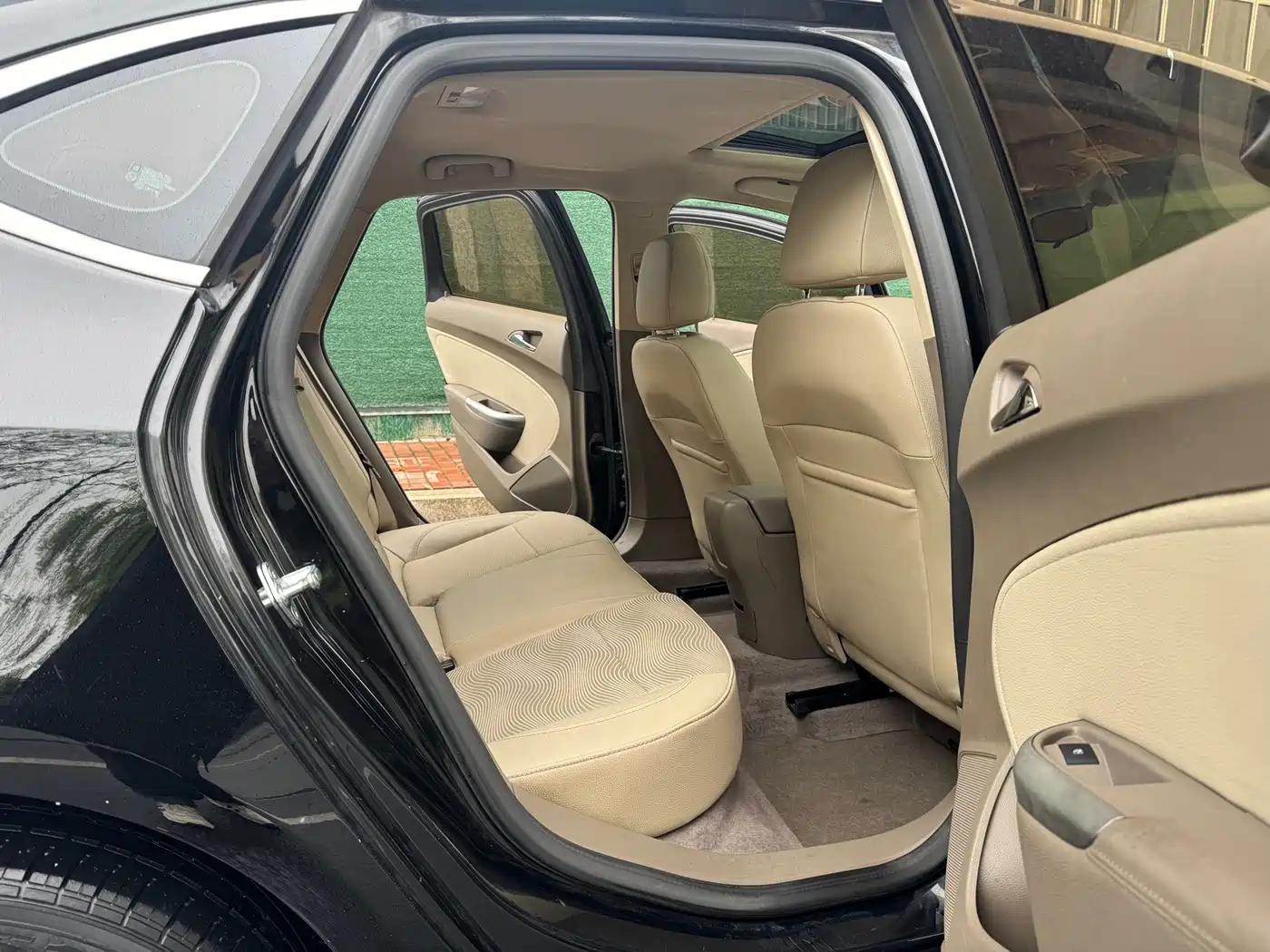 Buick Excelle 2013 Model GT 1.6L Manual Progressive фото 12