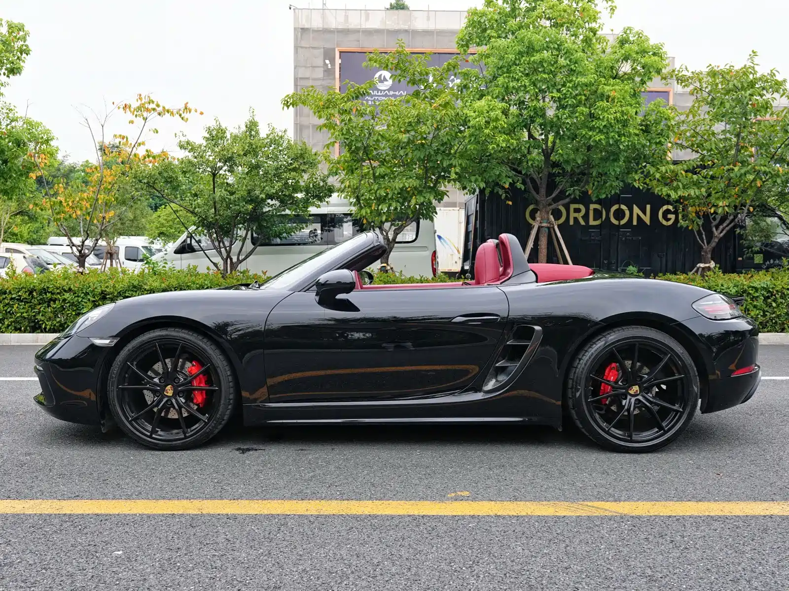 Фото 3 - Porsche 718