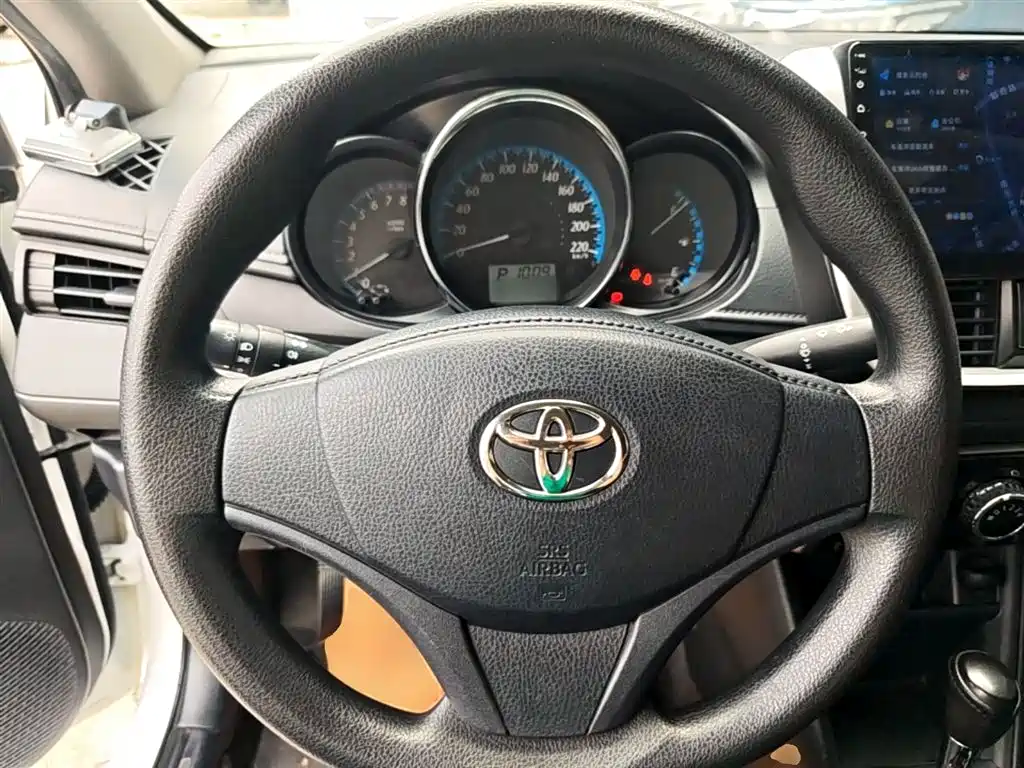 Toyota YARiS L Zhi Xiang 2019 1.5E CVT Charming China VI фото 7