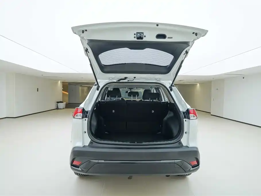 Toyota Frontlander 2024 2.0L CVT Elite Edition фото 6