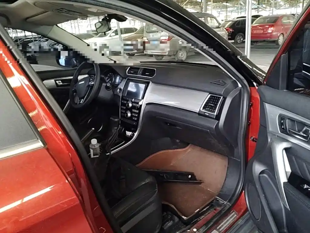 Фото 9 - Haval H2