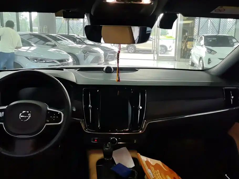 Volvo V90 2019 2019 Cross Country T5 AWD Prestige Edition (China V)