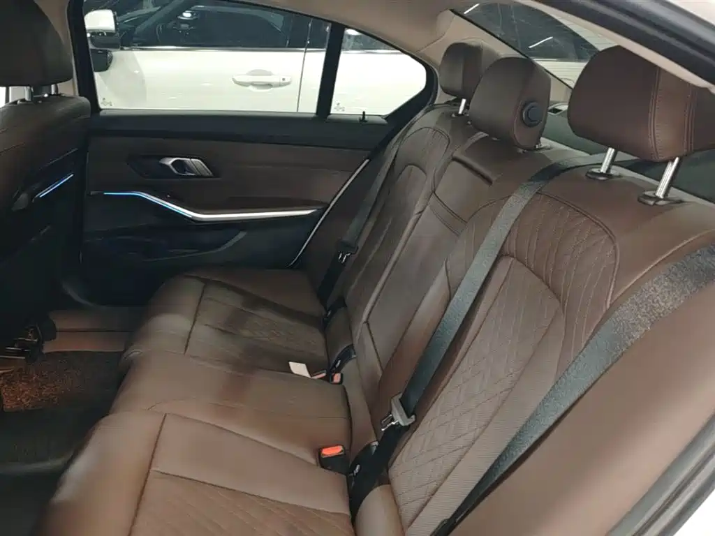 BMW 3 Series 2022 325Li M Sport Package фото 17