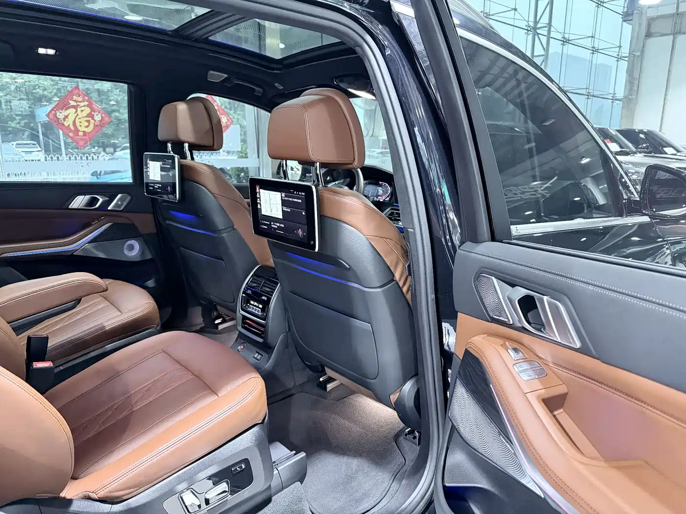 BMW X7 2019 xDrive40i Executive M Sport Package фото 18