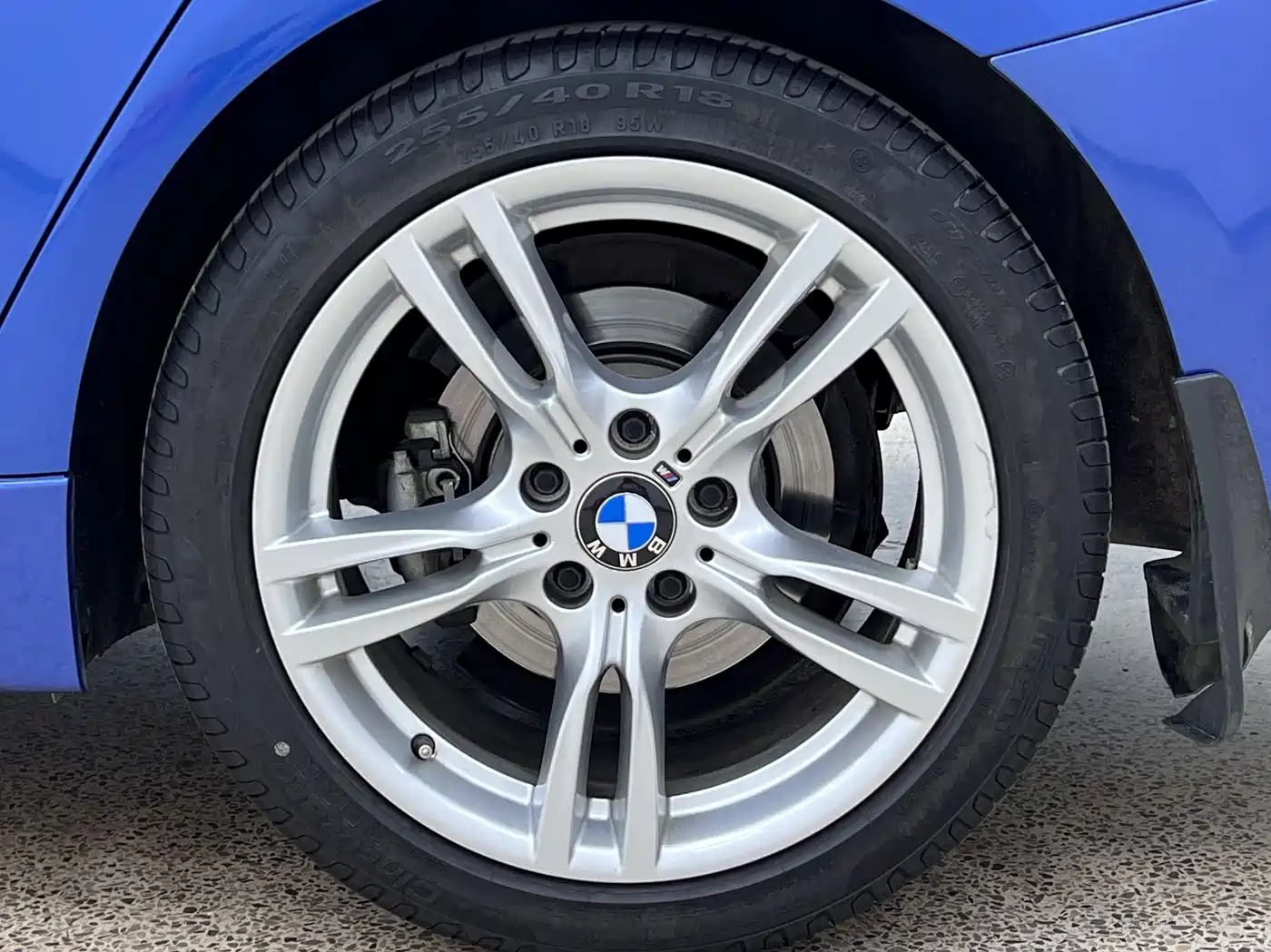 BMW 3 Series 2019 320Li M Sport Package фото 9