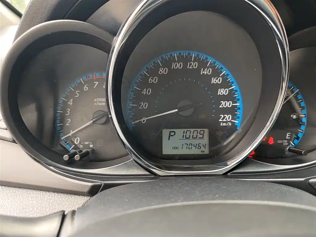 Toyota YARiS L Zhi Xiang 2019 1.5E CVT Charming China VI фото 8