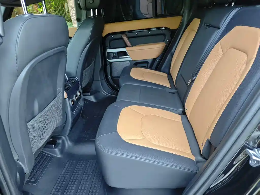 Land Rover Defender 2024 2024 110 3.0T P400 X-DYNAMIC HSE