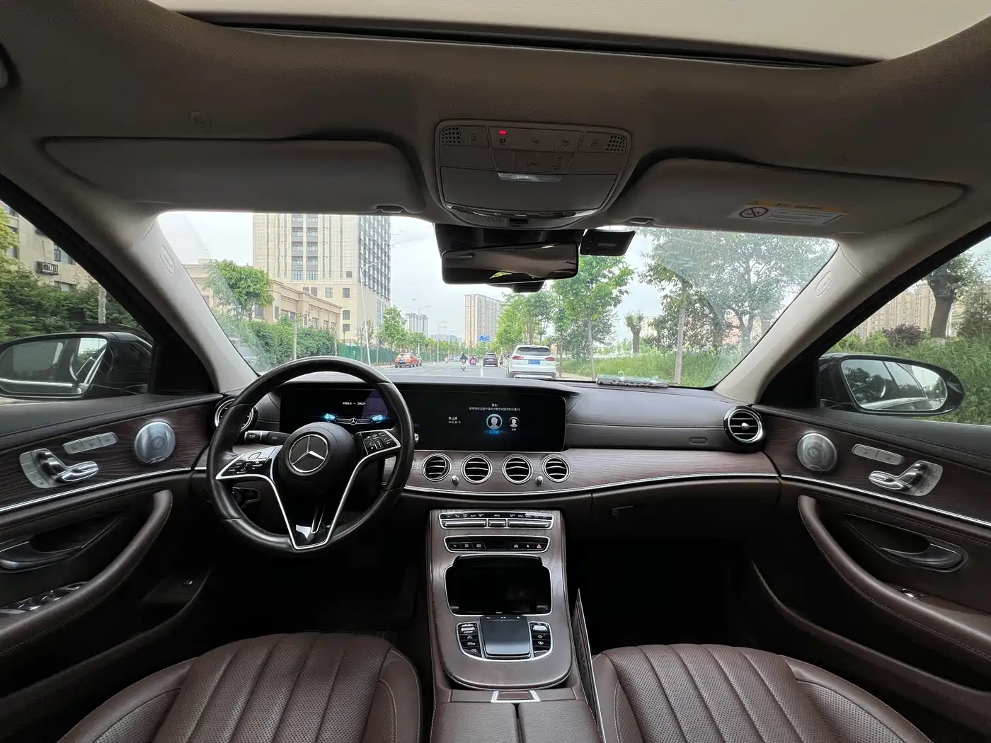 Mercedes-Benz E-Class 2021 E 300 L Premium фото 9