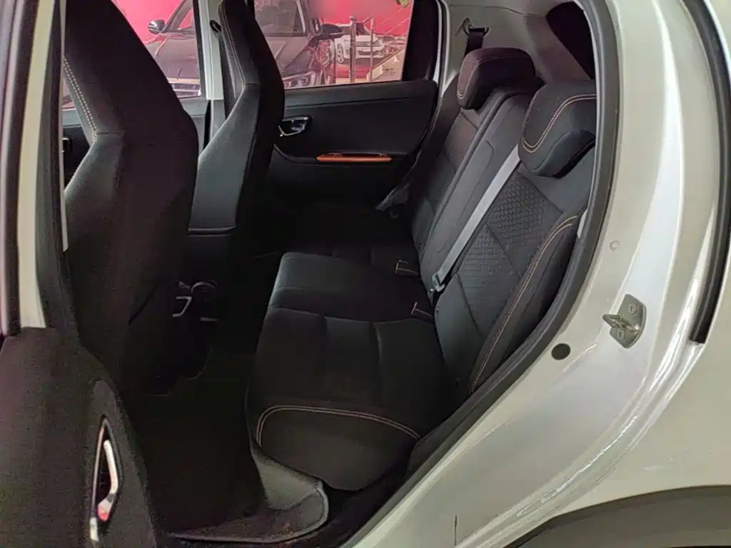 Geely Yuanjing X1 2018 2017 1.3L Auto Fun Edition