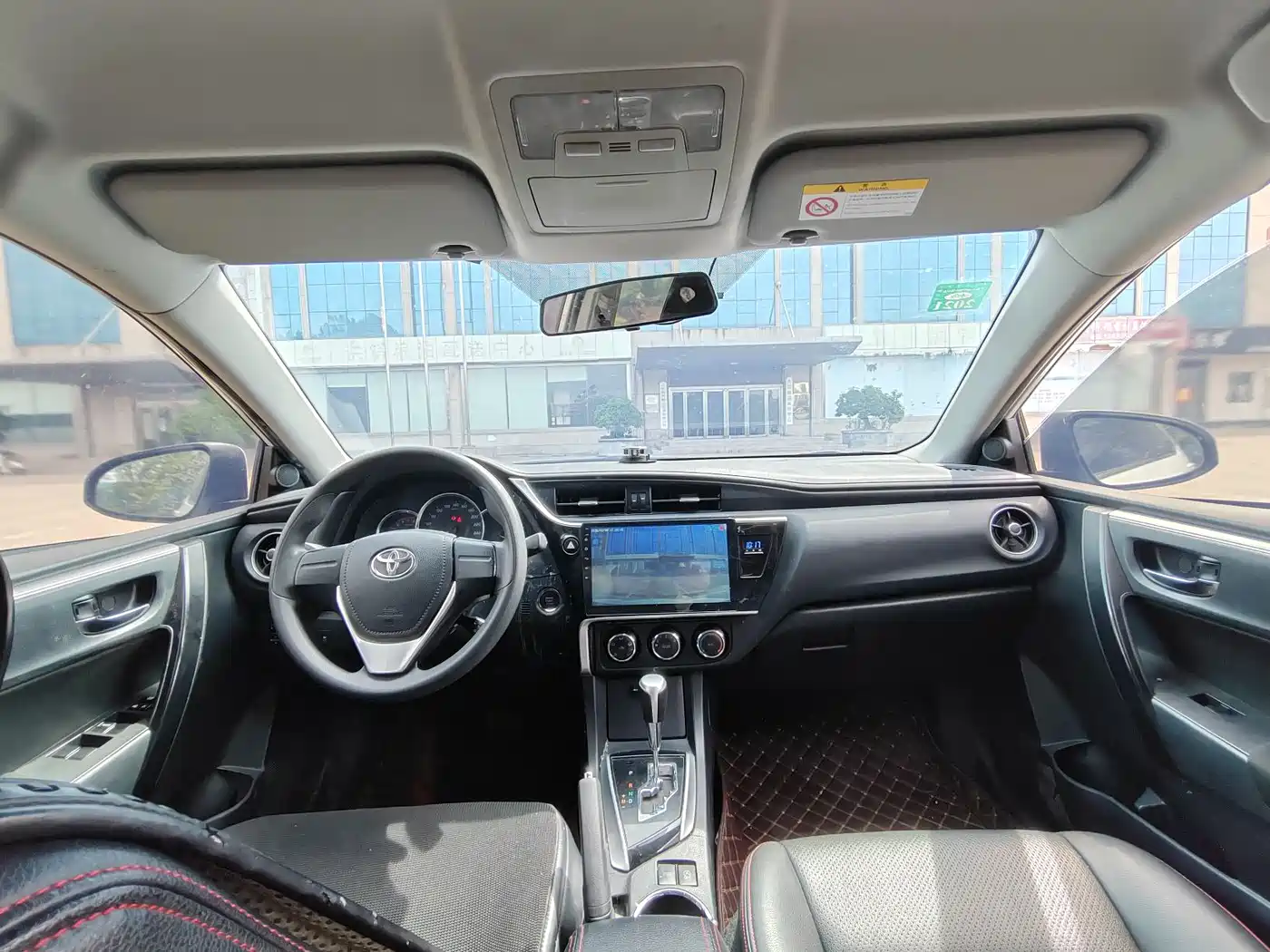 Toyota Corolla 2017 Facelift 1.2T S-CVT GL фото 10