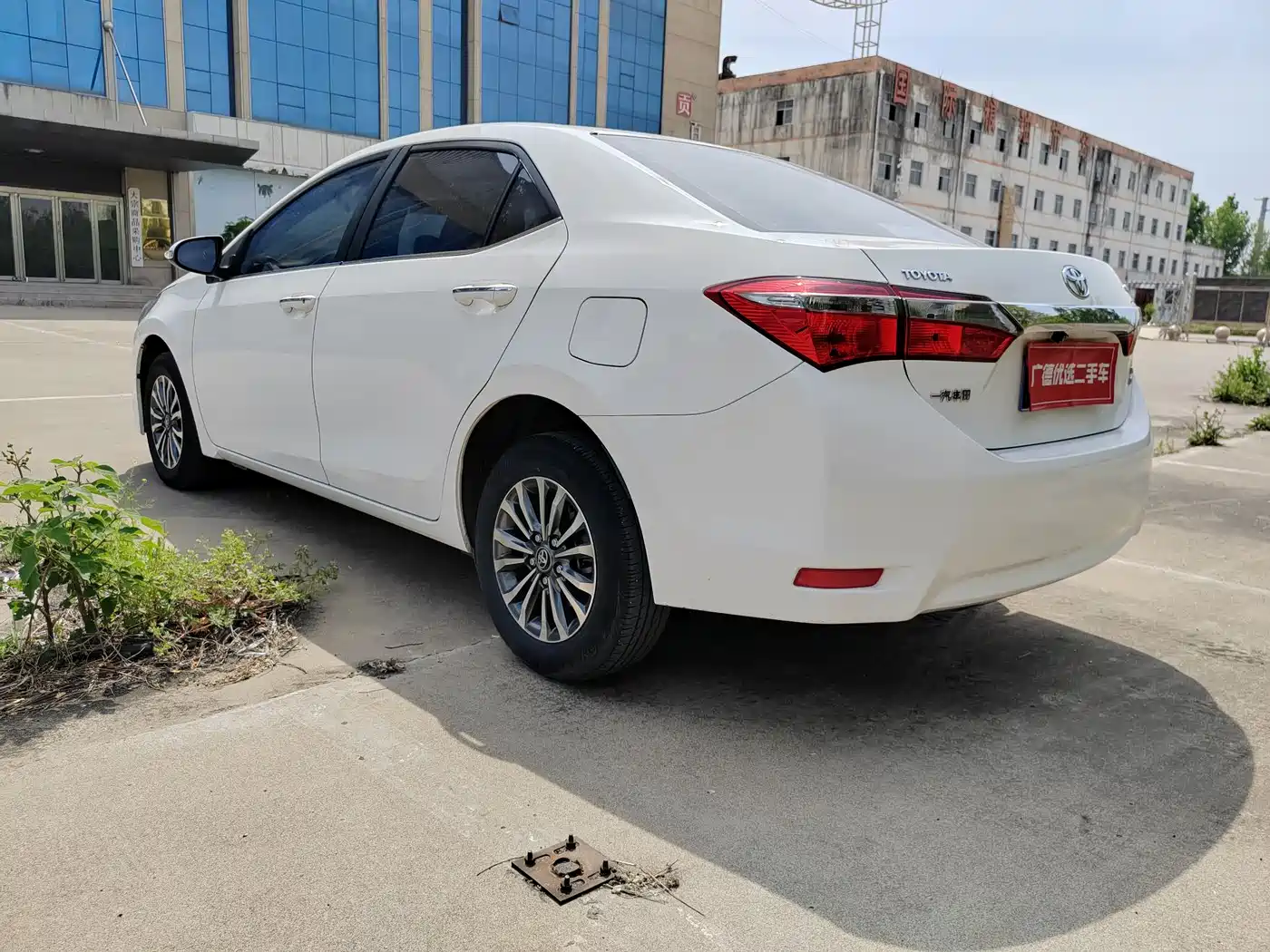 Toyota Corolla 2017 Facelift 1.2T S-CVT GL фото 6