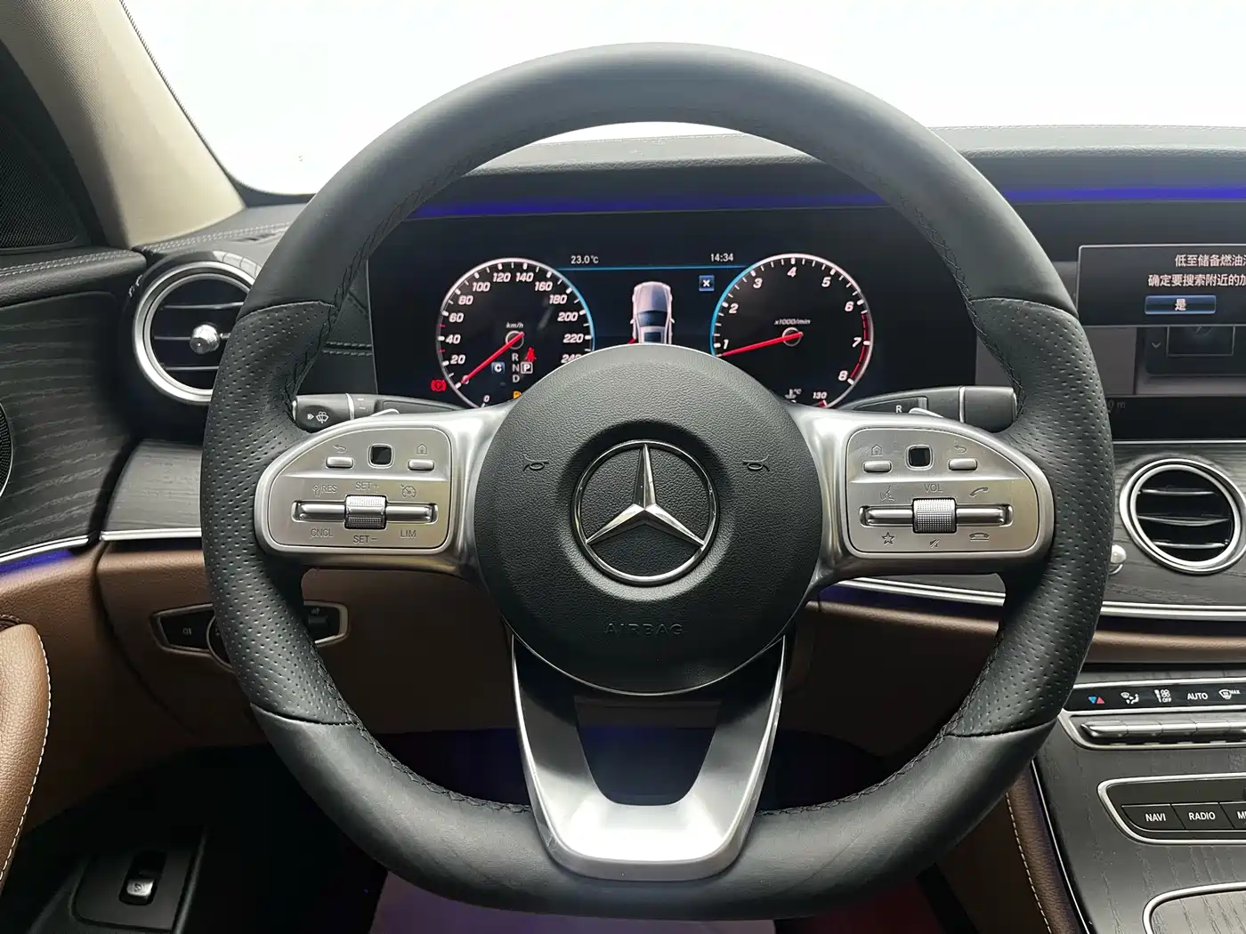 Mercedes-Benz E-Class 2020 Facelift E 300 L Sport Fashion фото 11