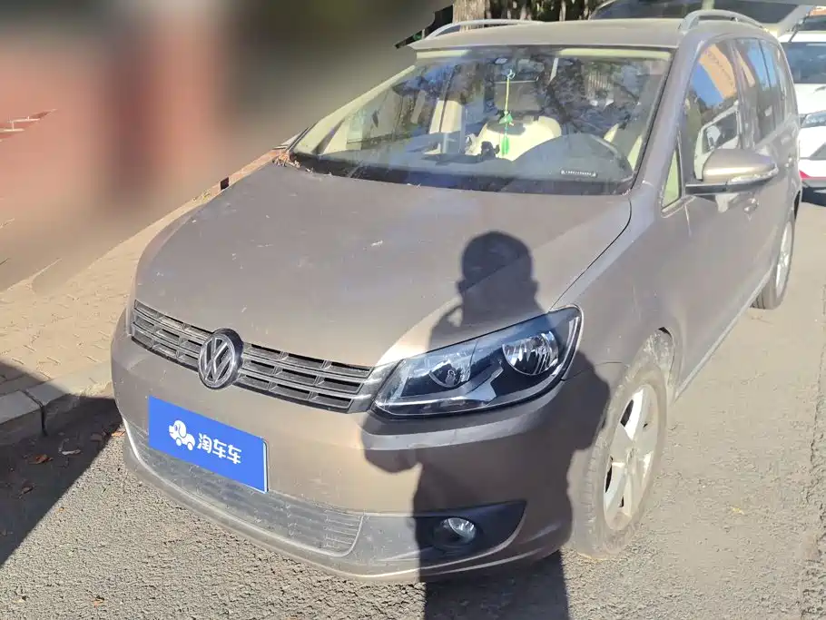 Volkswagen Touran 2016 2015 1.4T DSG Comfort Edition 5-seater