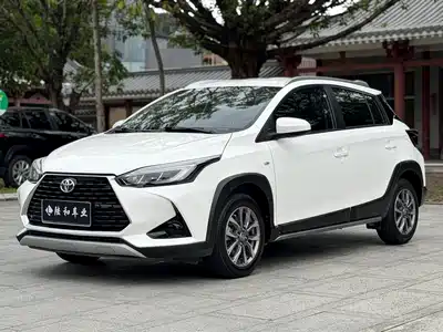 Toyota Yaris L